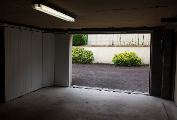 Porte de garage sectionnelle sur mesure rouen