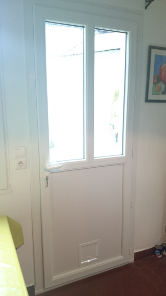 Porte fenetres pvc avec chatiere rouen